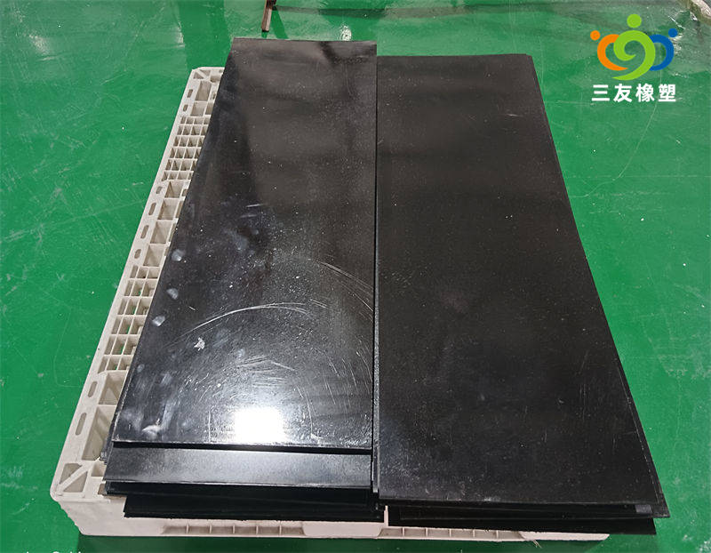 聚乙烯板材批發(fā) 聚乙烯板材批發(fā)